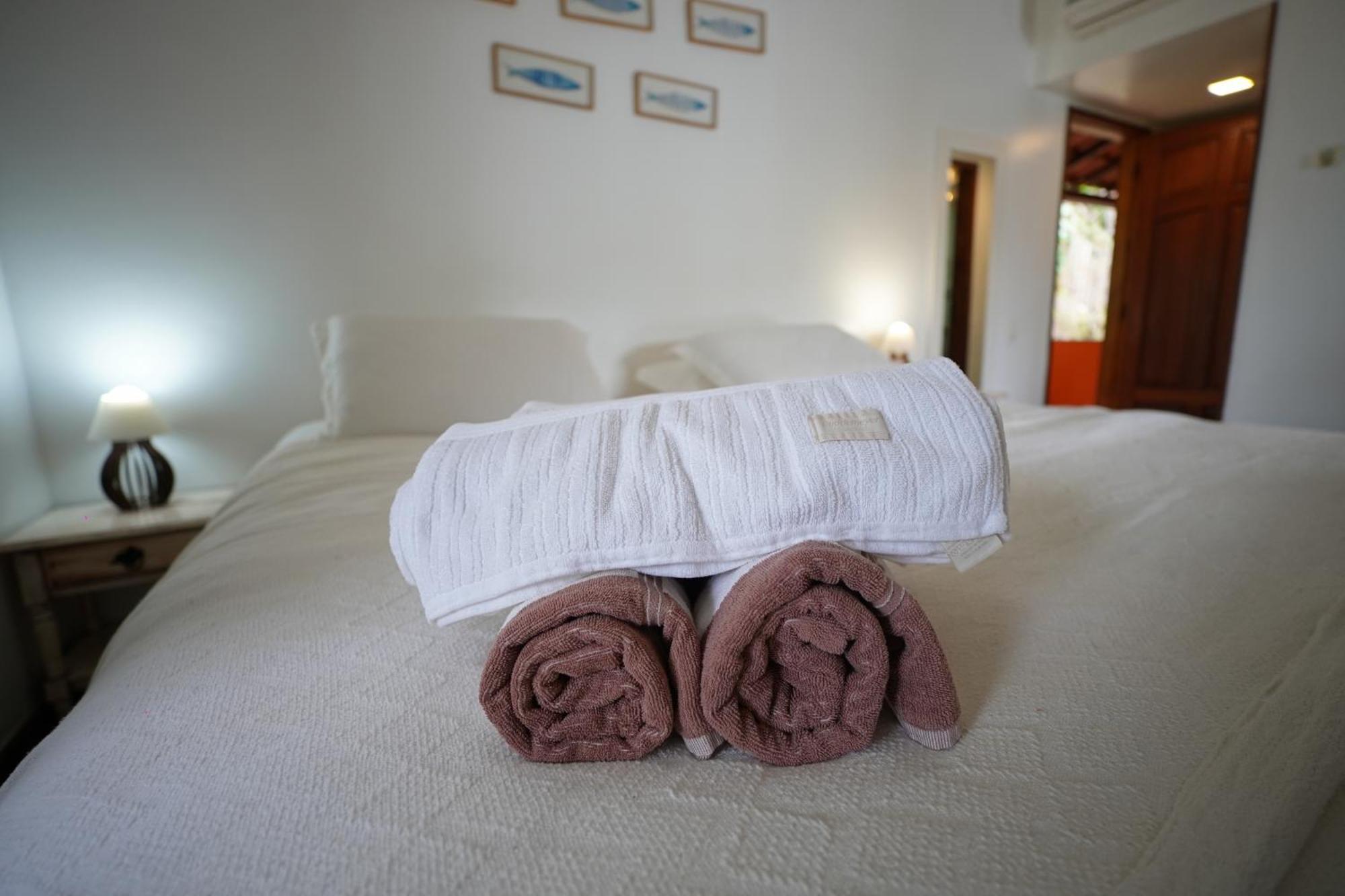 Casa Da Ilha & Spa Vila do Abraao Bagian luar foto