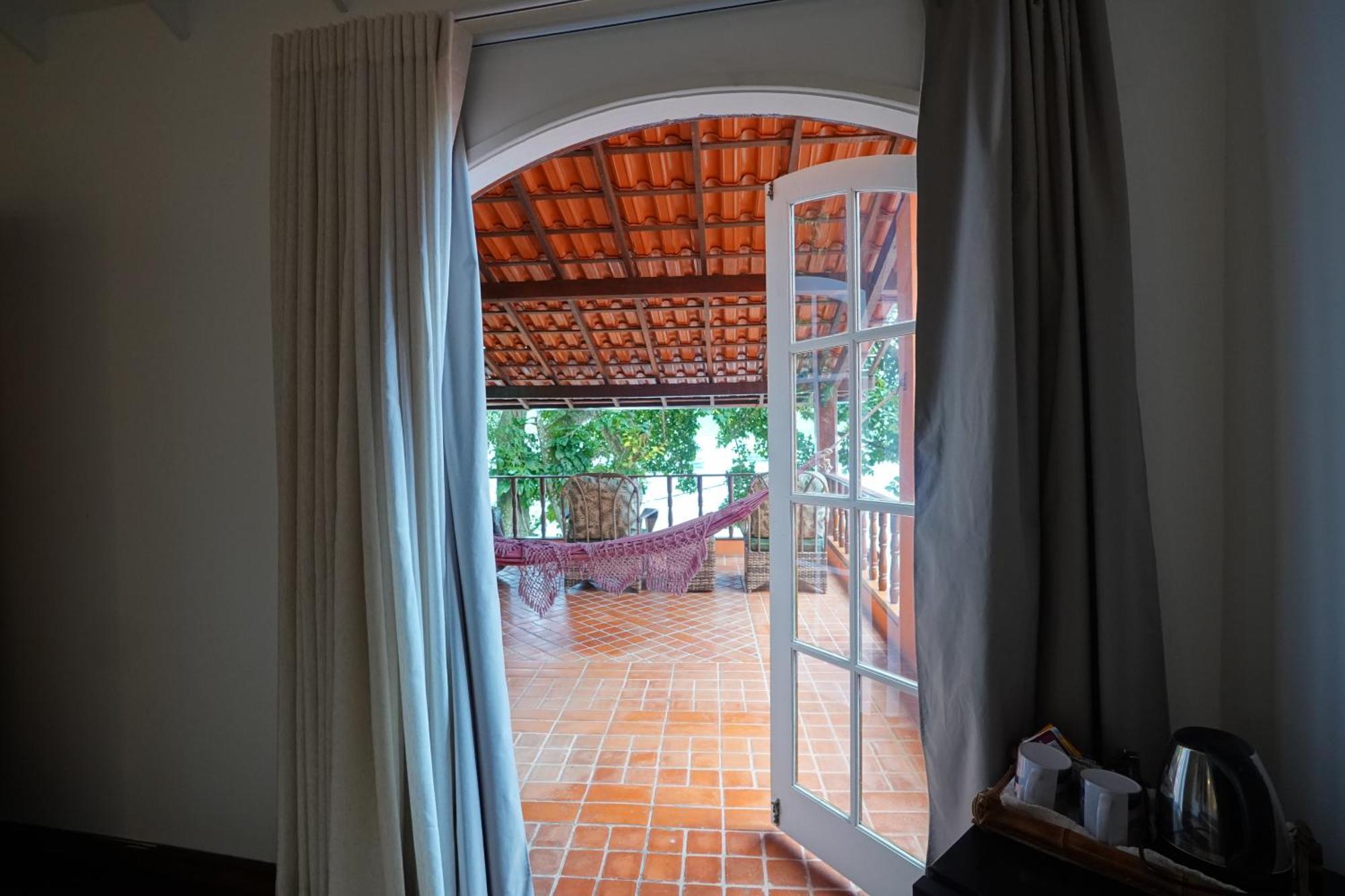 Casa Da Ilha & Spa Vila do Abraao Bagian luar foto